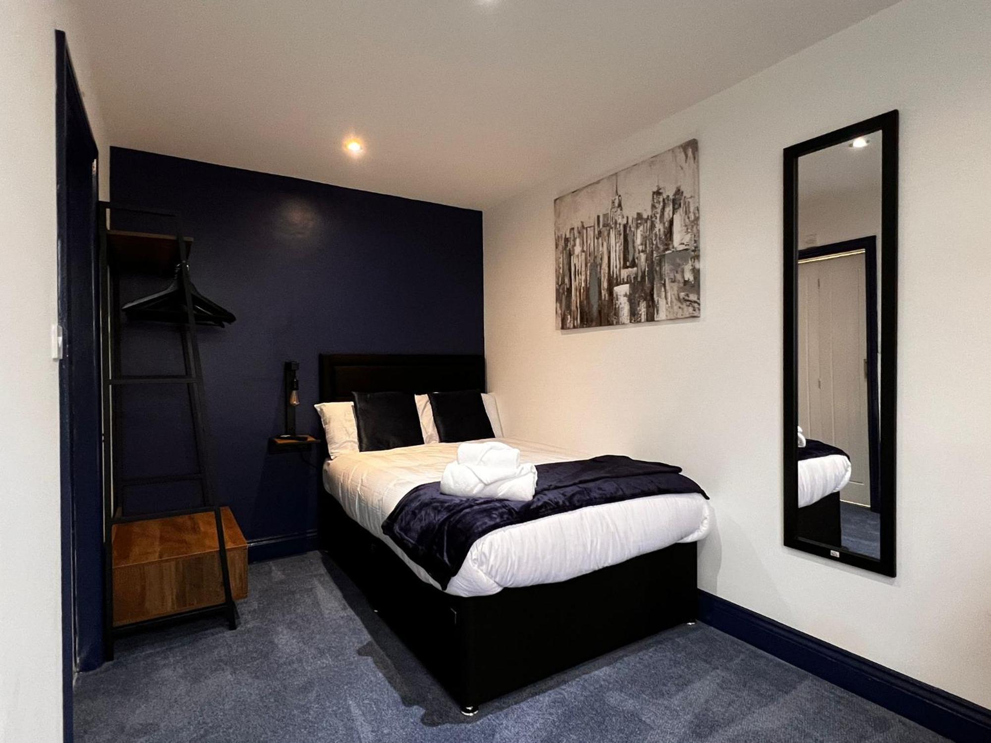 Newly Refurbished 6 Person En-Suite Apartment Tyne & Wear Newcastle Upon Tyne Killingworth Exterior photo
